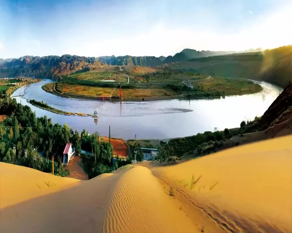 宁夏,生态宜居、文化繁荣、经济腾飞的三维发展交响曲